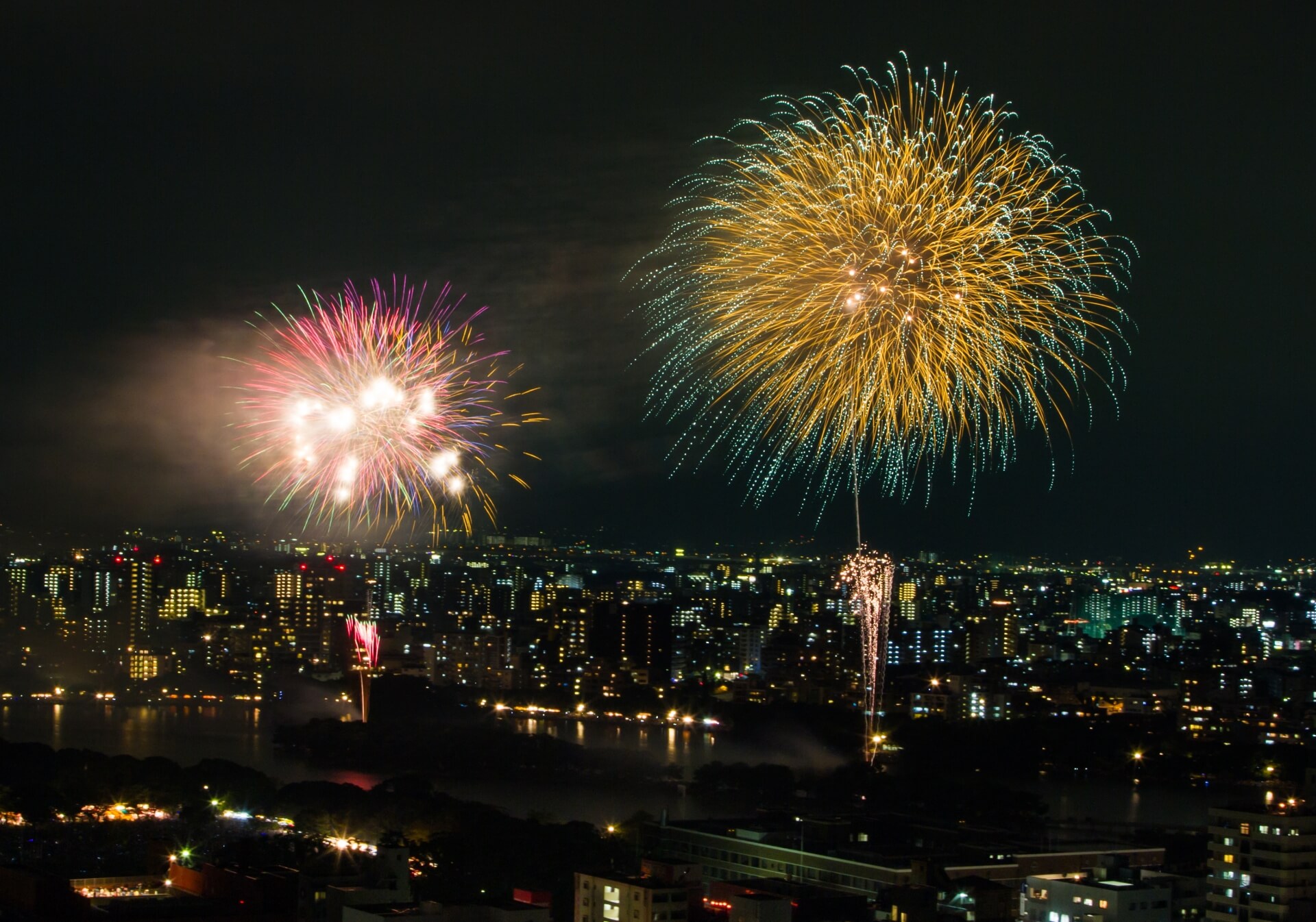 福岡県ならこの花火大会をおすすめします 福岡花火大会ランキング 調整さん